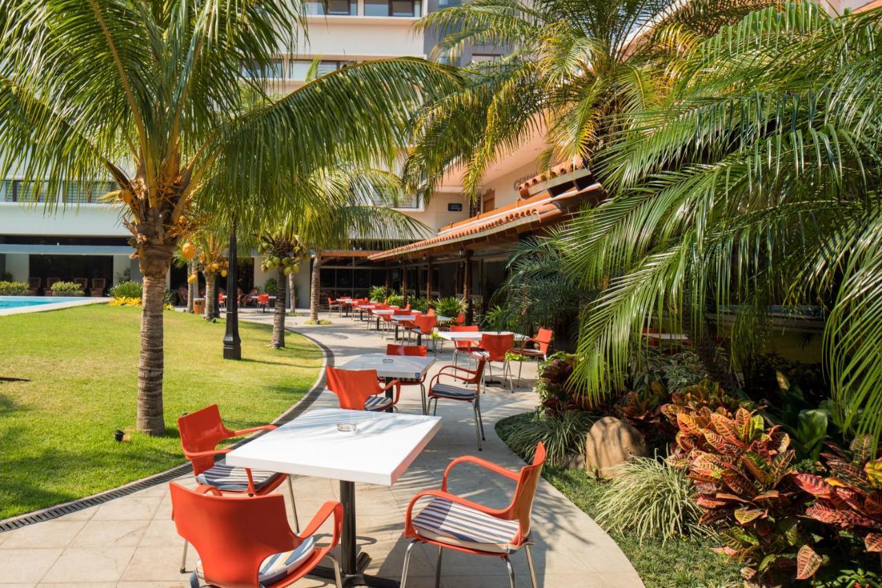 Hotel Cortez Санта Крус де ла Сиера Екстериор снимка
